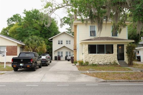 Villa ou maison à vendre à Orlando, Floride: 9 chambres, 235.88 m2 № 1723172 - photo 1
