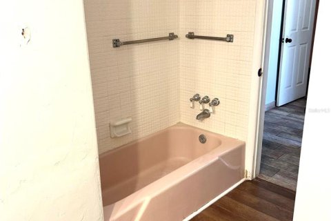 Villa ou maison à louer à Clearwater, Floride: 2 chambres, 130.71 m2 № 2167870 - photo 23