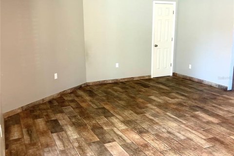 Villa ou maison à louer à Clearwater, Floride: 2 chambres, 130.71 m2 № 2167870 - photo 13