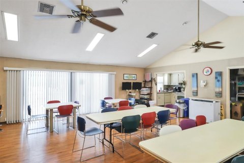 Condominio en alquiler en Port Charlotte, Florida, 2 dormitorios, 72.74 m2 № 228177 - foto 24
