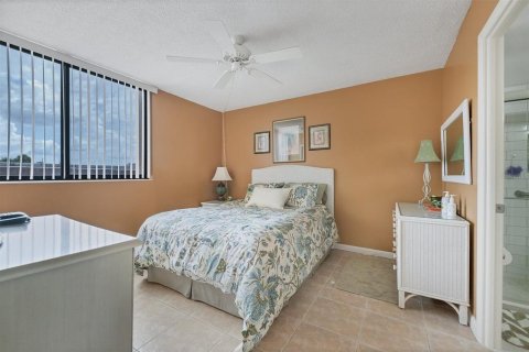 Condominio en alquiler en Port Charlotte, Florida, 2 dormitorios, 72.74 m2 № 228177 - foto 16