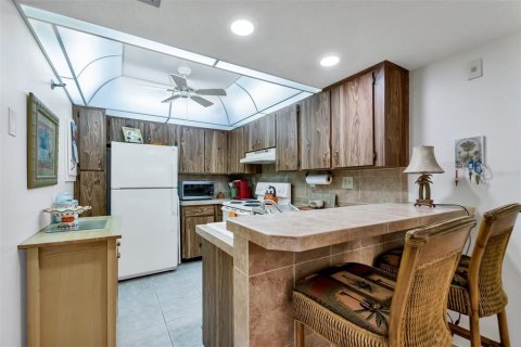 Condominio en alquiler en Port Charlotte, Florida, 2 dormitorios, 72.74 m2 № 228177 - foto 5