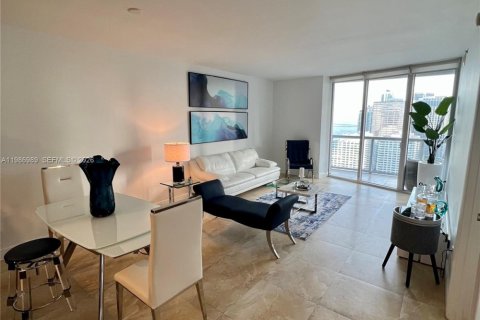 Купить кондоминиум в Майами, Флорида 1 спальня, 91.42м2, № 2045000 - фото 14