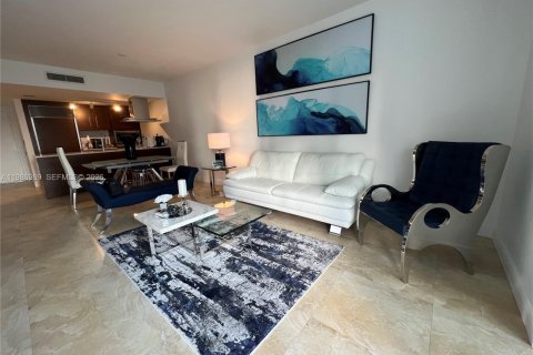 Купить кондоминиум в Майами, Флорида 1 спальня, 91.42м2, № 2045000 - фото 5