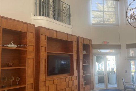 Снять в аренду кондоминиум в Авентура, Флорида 2 спальни, 95.13м2, № 1756519 - фото 19