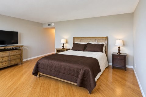 Copropriété à vendre à Lauderdale-by-the-Sea, Floride: 2 chambres, 194.17 m2 № 2416151 - photo 28