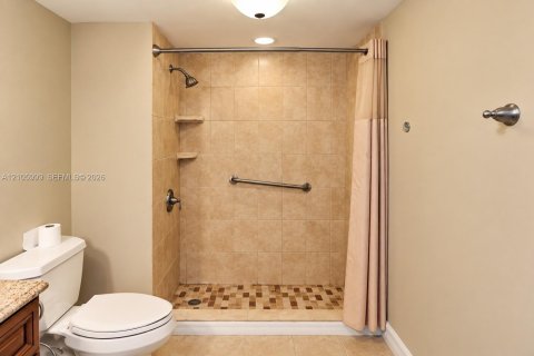 Copropriété à vendre à Lauderdale-by-the-Sea, Floride: 2 chambres, 194.17 m2 № 2416151 - photo 23