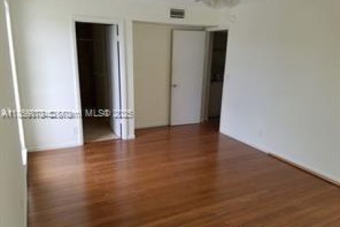 Condominio en venta en Margate, Florida, 2 dormitorios, 94.67 m2 № 1882157 - foto 7