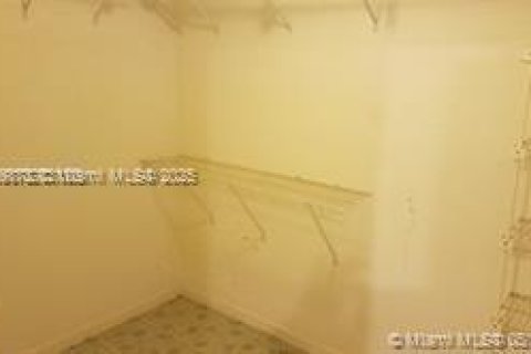 Condominio en venta en Margate, Florida, 2 dormitorios, 94.67 m2 № 1882157 - foto 5