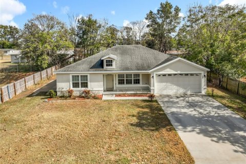 Casa en Wildwood, Florida 3 dormitorios, 156.91 m2 № 2388336