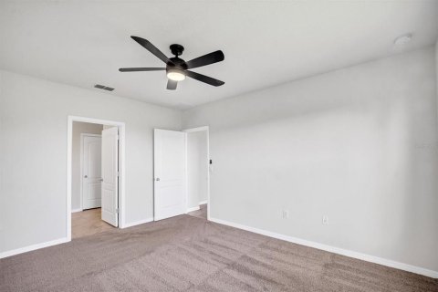 House in Winter Haven, Florida 4 bedrooms, 171.96 sq.m. № 1815077 - photo 25