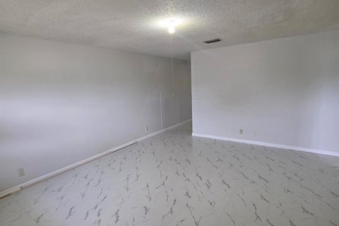 Touwnhouse à louer à West Palm Beach, Floride: 2 chambres, 86.68 m2 № 2439287 - photo 6