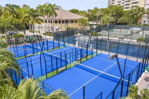 Condominio en venta en Key Biscayne, Florida, 2 dormitorios, 123.56 m2 № 1970285 - foto 15