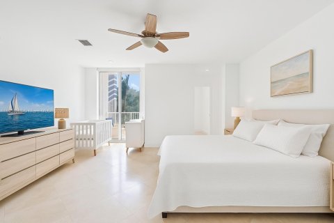 Condominio en venta en Key Biscayne, Florida, 2 dormitorios, 123.56 m2 № 1970285 - foto 3