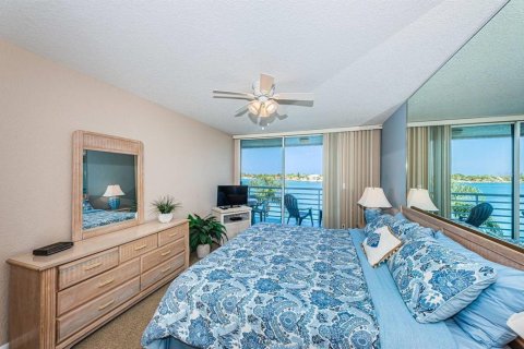 Condominio en alquiler en Saint Petersburg, Florida, 2 dormitorios, 105.44 m2 № 1136719 - foto 13