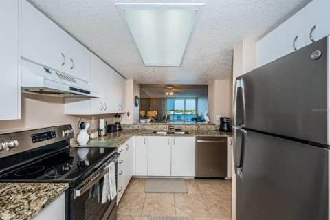 Condominio en alquiler en Saint Petersburg, Florida, 2 dormitorios, 105.44 m2 № 1136719 - foto 3