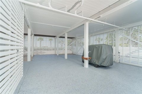 House in Placida, Florida 4 bedrooms, 256.78 sq.m. № 2140059 - photo 10
