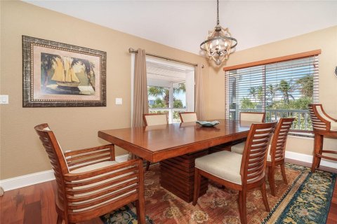 House in Placida, Florida 4 bedrooms, 256.78 sq.m. № 2140059 - photo 25