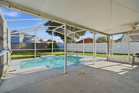 Villa ou maison à vendre à Apopka, Floride: 3 chambres, 143.44 m2 № 2396840 - photo 8