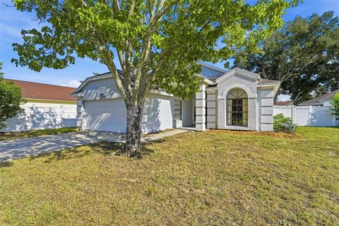 Villa ou maison à vendre à Apopka, Floride: 3 chambres, 143.44 m2 № 2396840 - photo 4