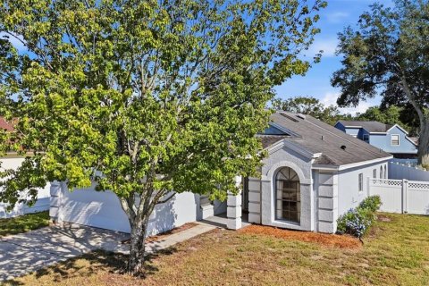 Villa ou maison à vendre à Apopka, Floride: 3 chambres, 143.44 m2 № 2396840 - photo 6