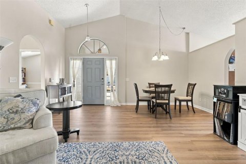 Villa ou maison à vendre à Apopka, Floride: 3 chambres, 143.44 m2 № 2396840 - photo 17