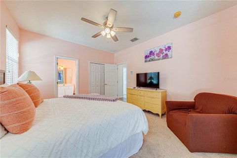 House in Davenport, Florida 4 bedrooms, 156.91 sq.m. № 1908818 - photo 25