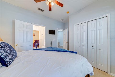 House in Davenport, Florida 4 bedrooms, 156.91 sq.m. № 1908818 - photo 6