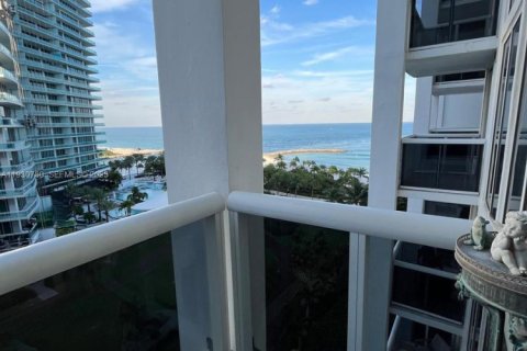 Снять в аренду кондоминиум в Бэл-Харбор, Флорида 44.69м2, № 1989500 - фото 8