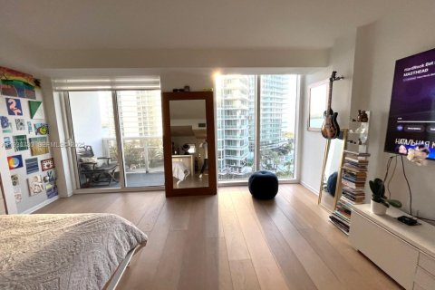 Снять в аренду кондоминиум в Бэл-Харбор, Флорида 44.69м2, № 1989500 - фото 10