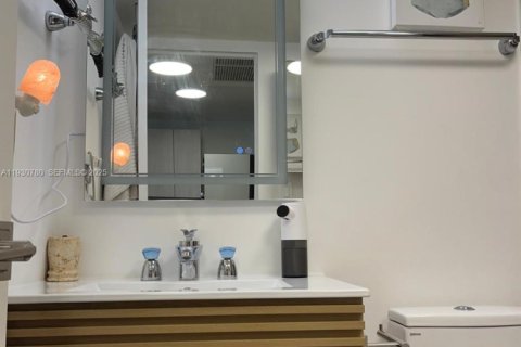 Снять в аренду кондоминиум в Бэл-Харбор, Флорида 44.69м2, № 1989500 - фото 26