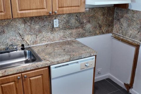 Appartement à louer à Cutler Bay, Floride: 2 chambres, 40372.35 m2 № 2029838 - photo 6