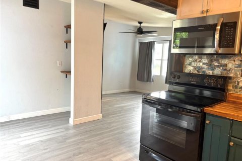Casa en venta en Largo, Florida, 3 dormitorios, 102.1 m2 № 2381047 - foto 9