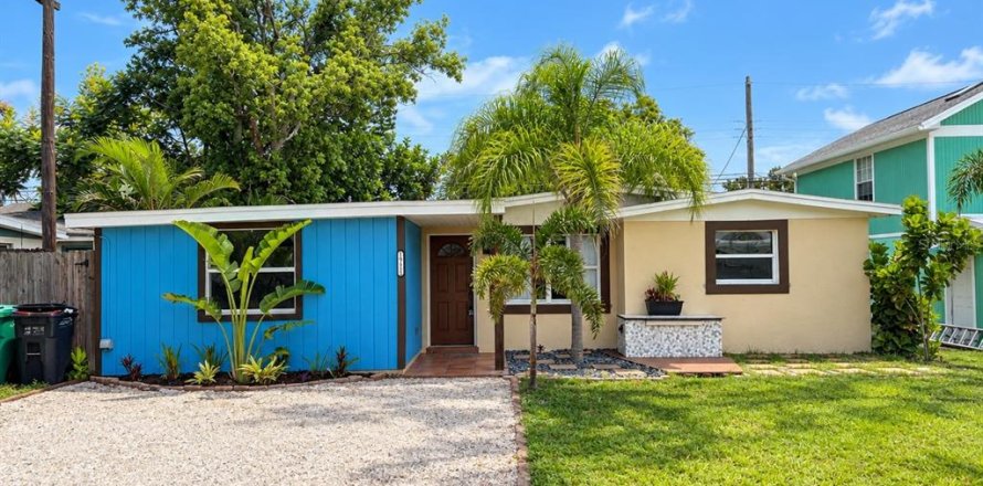Casa en Largo, Florida 3 dormitorios, 102.1 m2 № 2381047