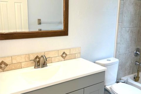 Casa en venta en Largo, Florida, 3 dormitorios, 102.1 m2 № 2381047 - foto 14