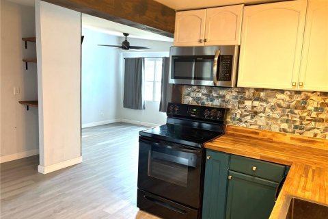 Casa en venta en Largo, Florida, 3 dormitorios, 102.1 m2 № 2381047 - foto 8
