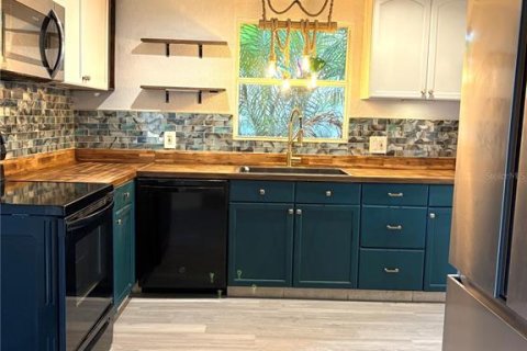 Casa en venta en Largo, Florida, 3 dormitorios, 102.1 m2 № 2381047 - foto 6