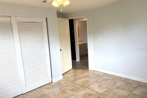 Casa en venta en Largo, Florida, 3 dormitorios, 102.1 m2 № 2381047 - foto 16
