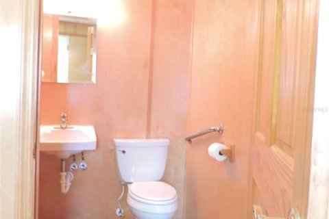 Immobilier commercial à vendre à Lake Wales, Floride: 182.09 m2 № 1684926 - photo 6
