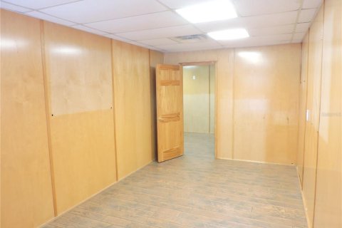 Immobilier commercial à vendre à Lake Wales, Floride: 182.09 m2 № 1684926 - photo 26