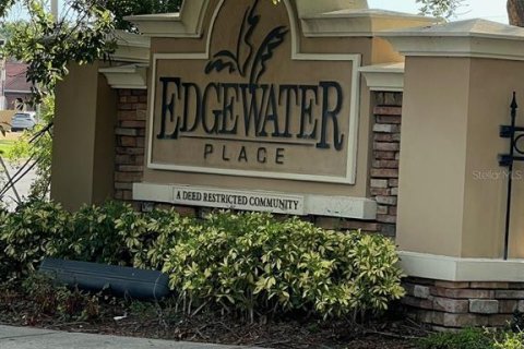 Townhouse in Tampa, Florida 3 bedrooms, 141.58 sq.m. № 1851800 - photo 1