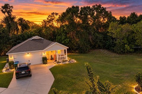Villa ou maison à Newberry, Floride 3 chambres, 125.05 m2 № 2416680