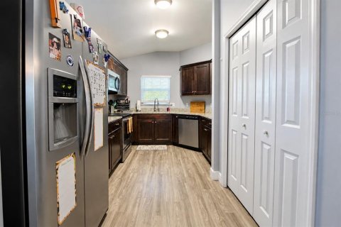 Villa ou maison à vendre à Newberry, Floride: 3 chambres, 125.05 m2 № 2416680 - photo 6