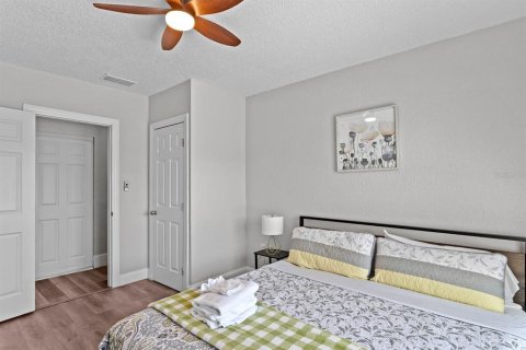 Casa en venta en Bradenton, Florida, 4 dormitorios, 132.85 m2 № 2388112 - foto 19