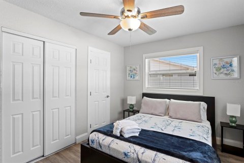 Casa en venta en Bradenton, Florida, 4 dormitorios, 132.85 m2 № 2388112 - foto 14