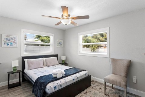 Casa en venta en Bradenton, Florida, 4 dormitorios, 132.85 m2 № 2388112 - foto 13