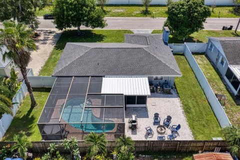 Casa en venta en Bradenton, Florida, 4 dormitorios, 132.85 m2 № 2388112 - foto 2