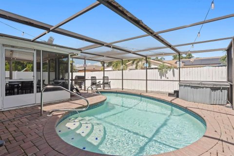 Casa en venta en Bradenton, Florida, 4 dormitorios, 132.85 m2 № 2388112 - foto 27