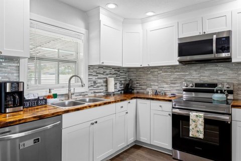 Casa en venta en Bradenton, Florida, 4 dormitorios, 132.85 m2 № 2388112 - foto 6