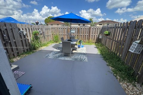 Adosado en venta en Miami, Florida, 3 dormitorios, 116.69 m2 № 1854988 - foto 10